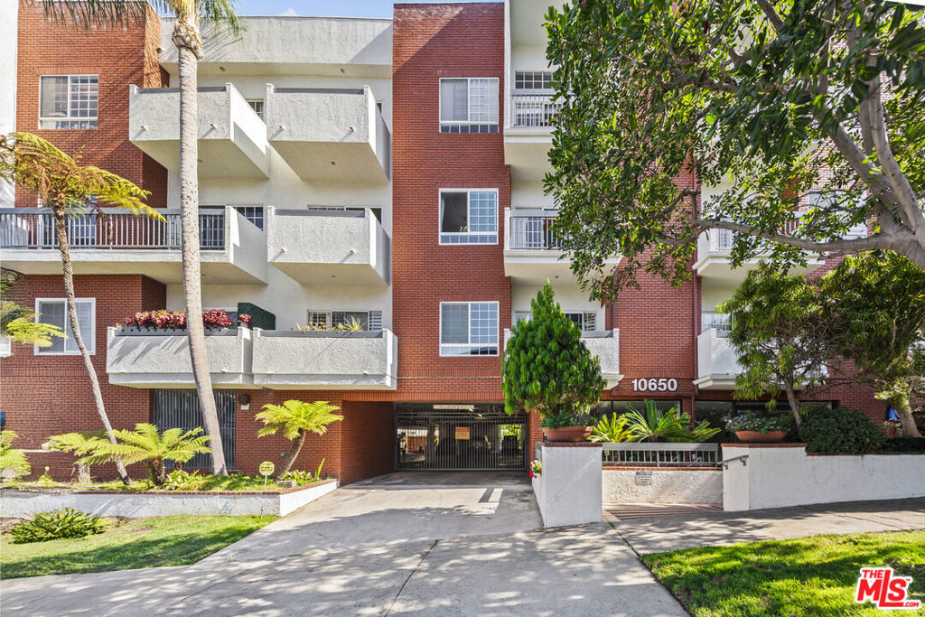 Welcome To This Back-Facing, Pool-View Penthouse Apartment In Desirable Prime Location On A Quiet Tree-Lined Street. Thoughtful Layout With High Ceilings & Elaborate Floor To Ceiling Sliding French Doors For Plenty Of Natural Light, 2 Balconies One In The Living Room & Another In The Master Suite. Bright & Spacious Living Room With Fireplace And Adjoining Dining Room With A Sprawling Open Floor Concept Are Perfect For Entertaining. Enjoy The Tranquil large Pool & Jacuzzi, 2 Car Parking Garage, Extra Storage & Bike Room In The Garage. Once You Are Ready To Venture Out Onto The Town, You Will Find You Have Easy Access To All, Westwood Village Cultural Attractions, UCLA or upscale Century City Outdoor Shopping Mall With world Class Dining, Theaters, Shops And Entertainment Just Minutes Away.