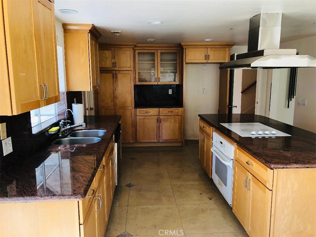 1812 Fairgreen Drive