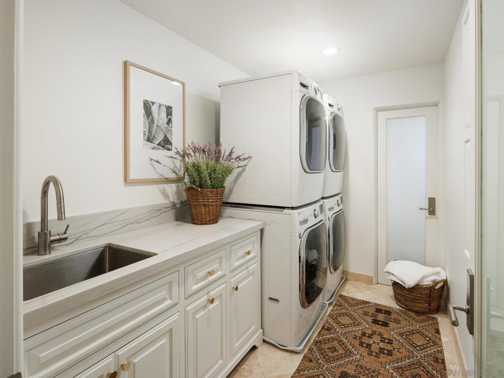 Cardiff By The Sea - Residential