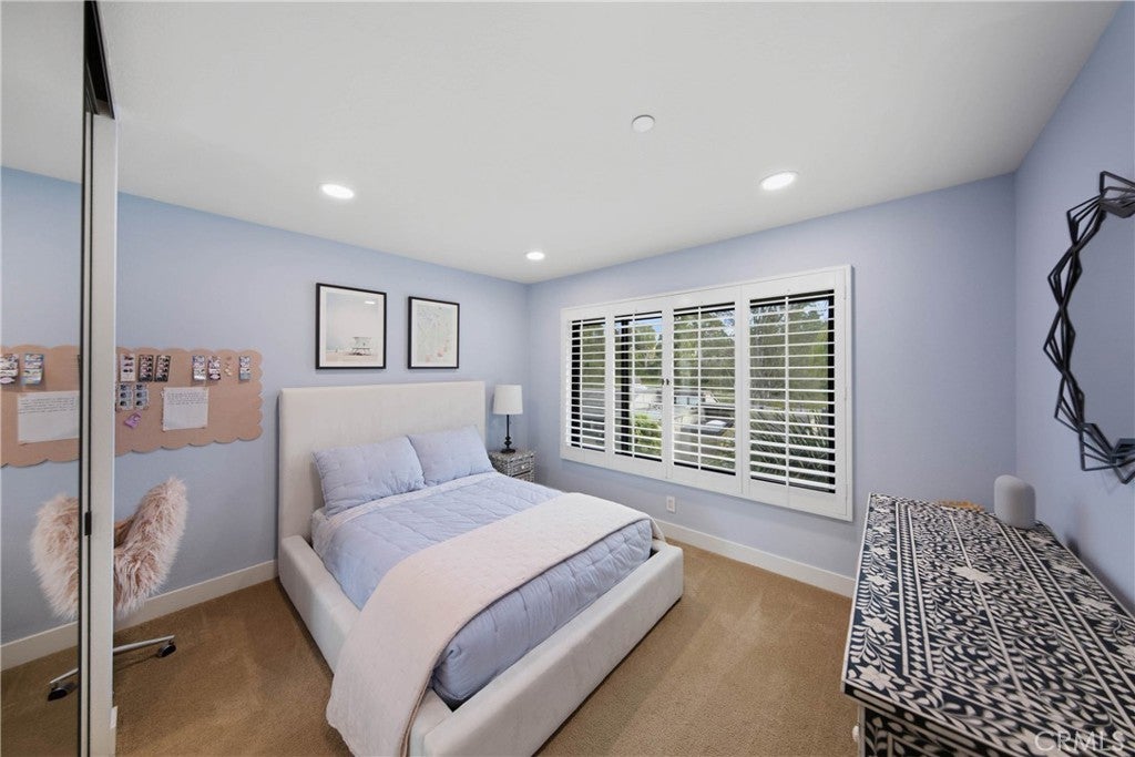25 Canyon Island, Newport Beach CA 92660 - Photo 10