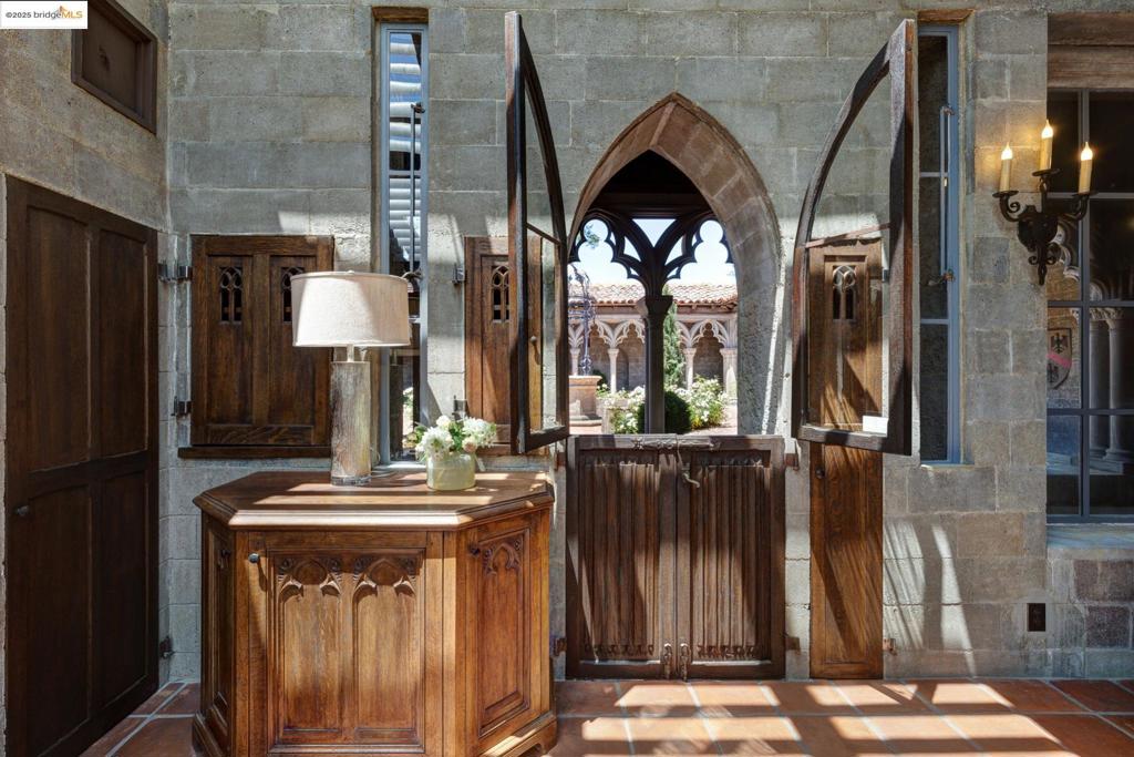 BERKELEY HILLS - Residential