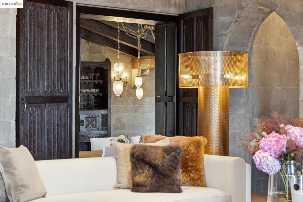 BERKELEY HILLS - Residential