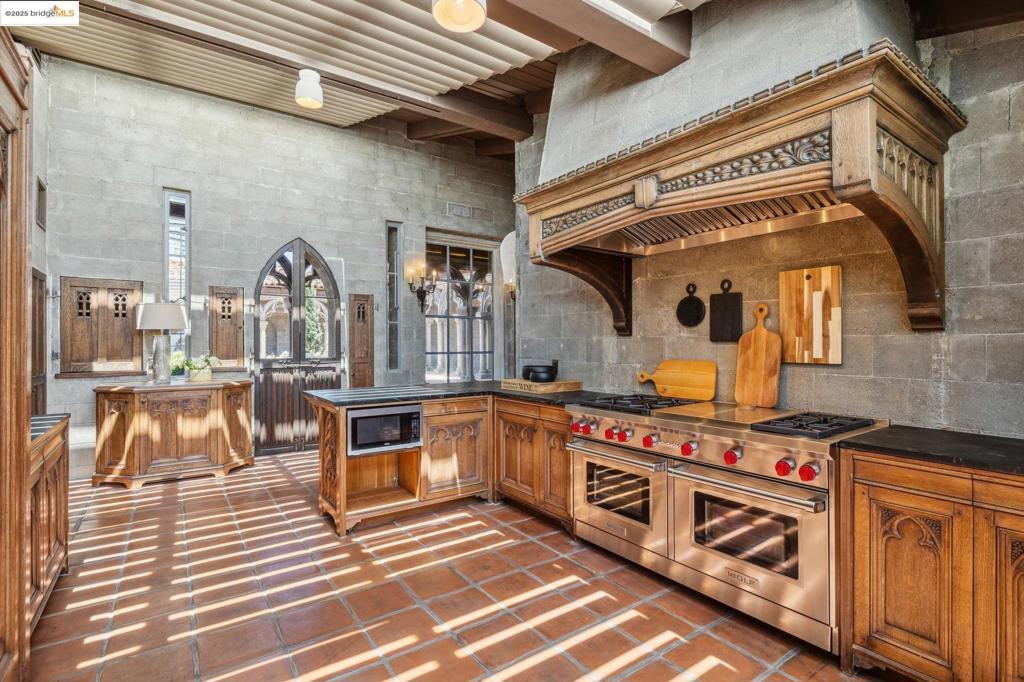 BERKELEY HILLS - Residential