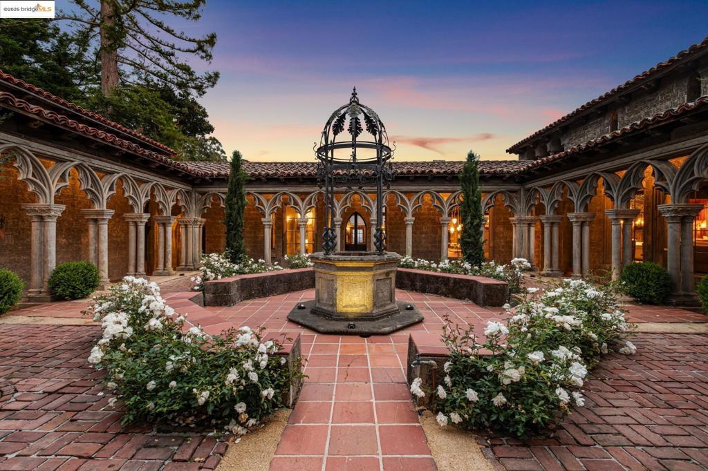 BERKELEY HILLS - Residential