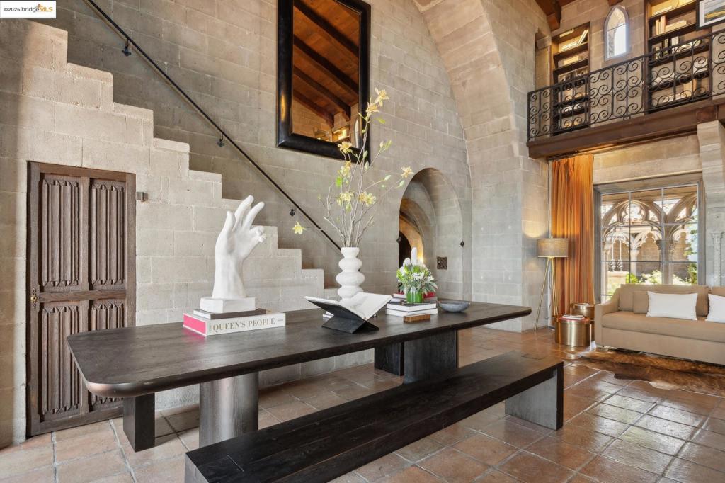 BERKELEY HILLS - Residential