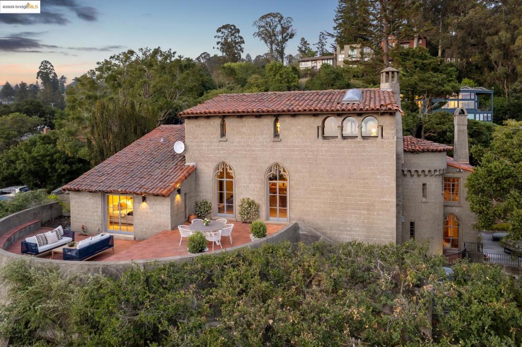 BERKELEY HILLS - Residential