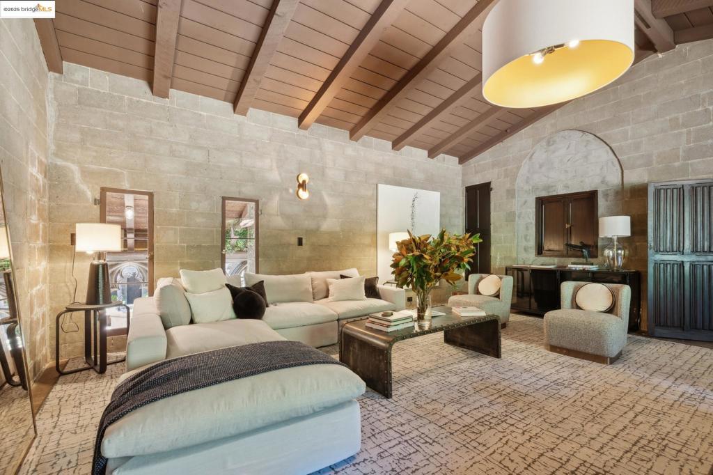 BERKELEY HILLS - Residential