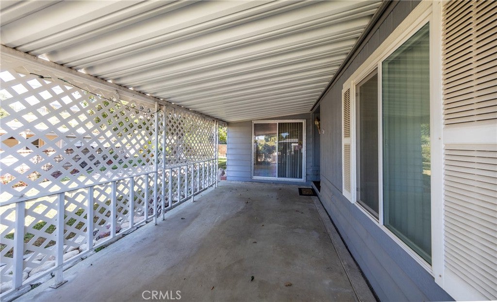 9401 Sharondale