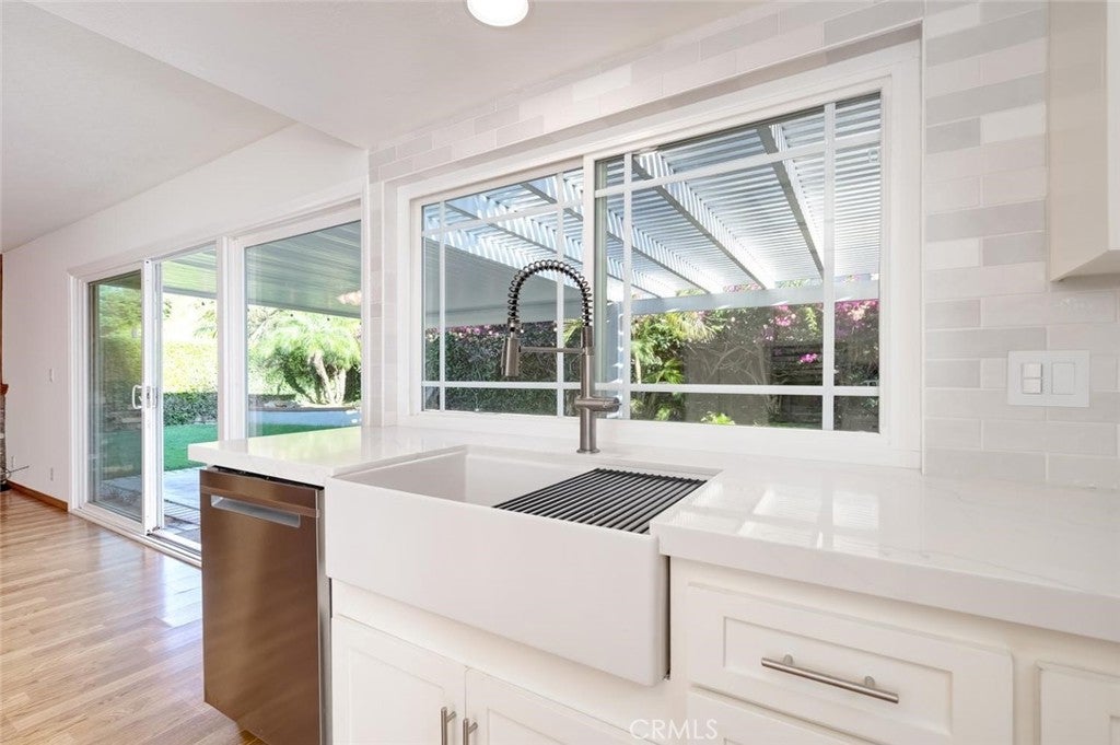 9532 Caithness, Huntington Beach CA 92646 - Photo 10