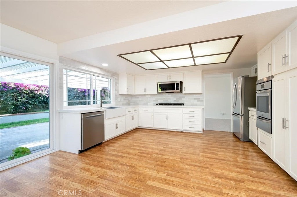 9532 Caithness, Huntington Beach CA 92646 - Photo 9