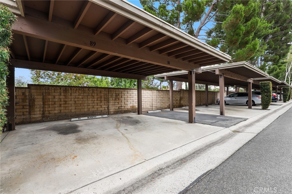 The Lakes (LK) - Residential