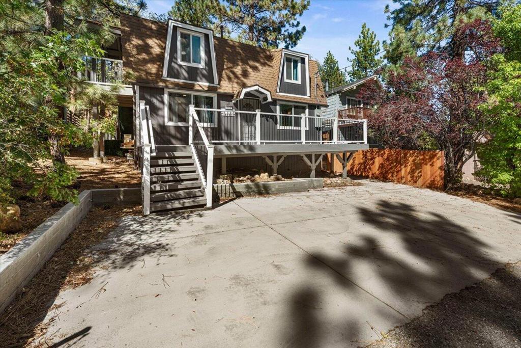 800 Cedar Lane