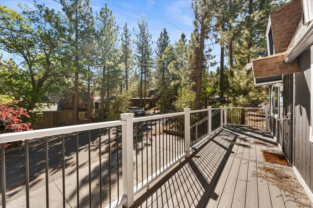 800 Cedar Lane