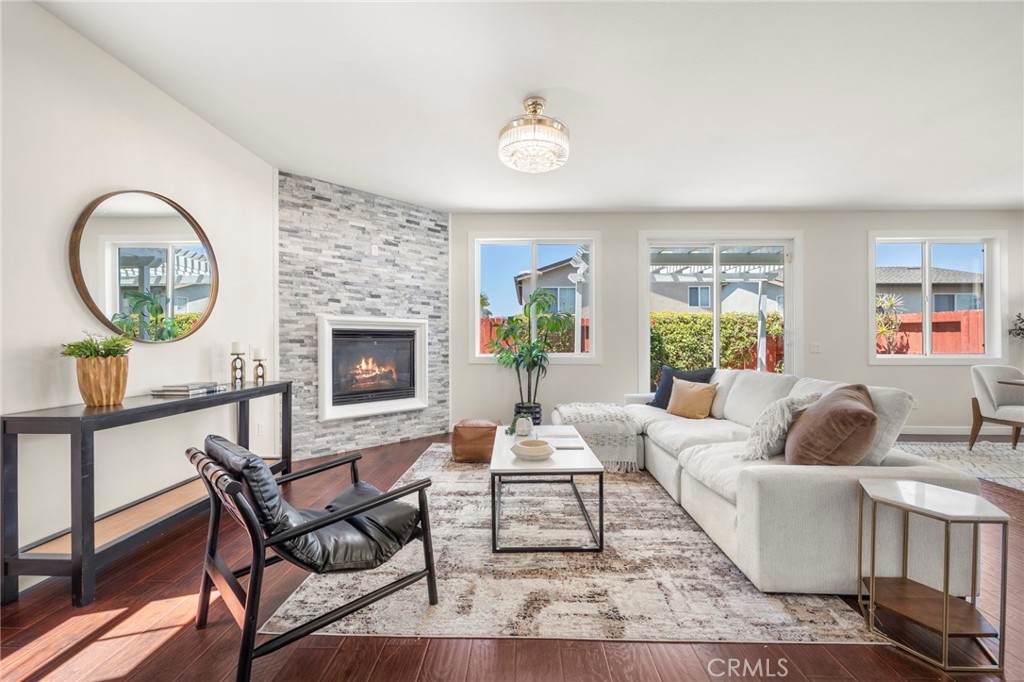 17533 Sagebrush Way