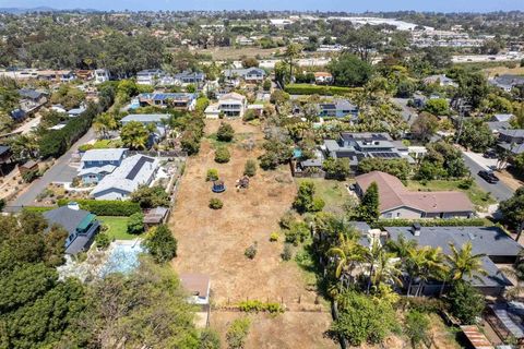 534 Ocean View Ave. Encinitas CA 92024