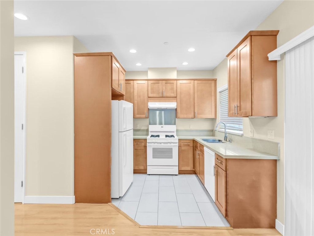 723 S Stoneman