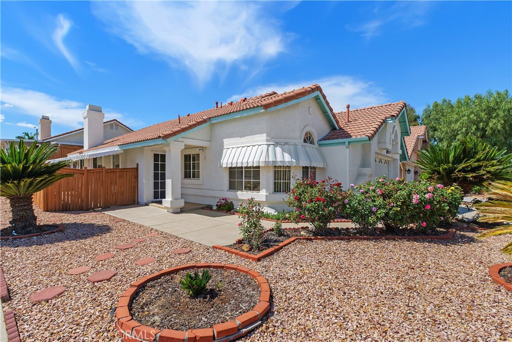 27335 Uppercrest Court