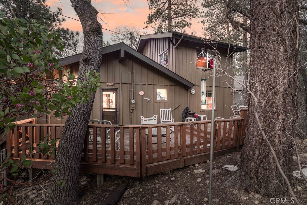 41789 Comstock
