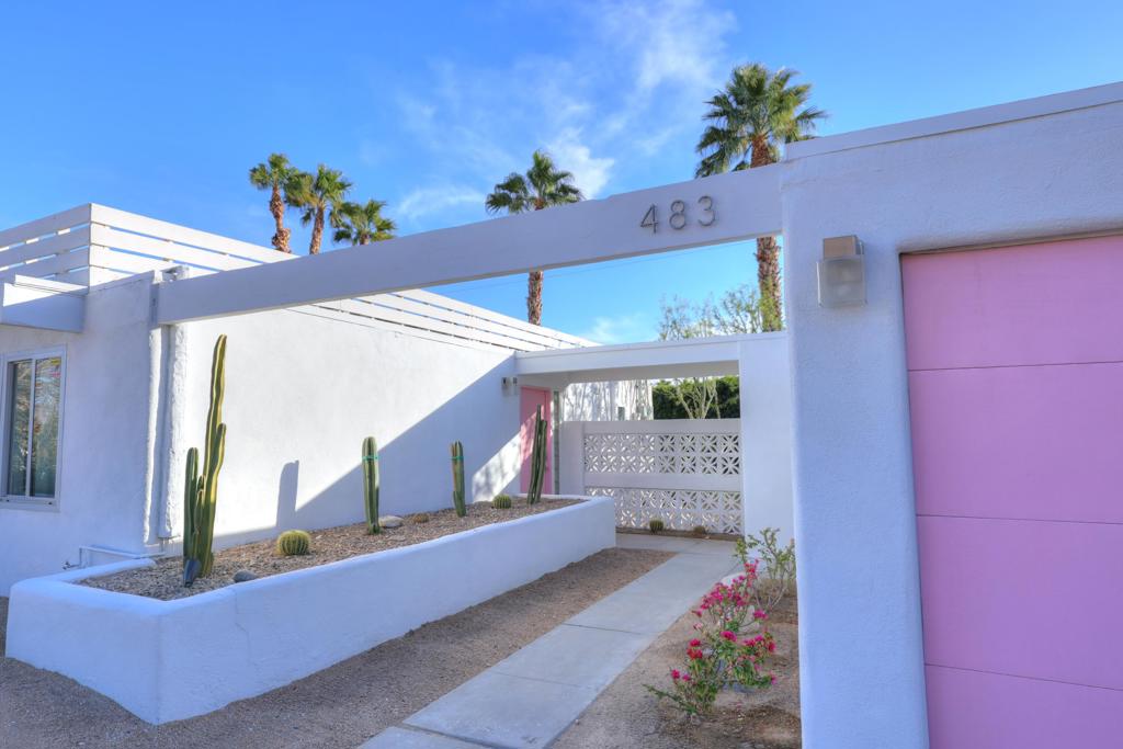483 E Francis Drive