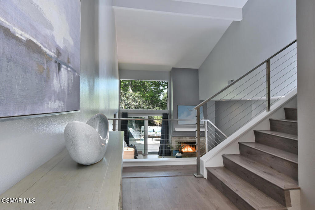 4647 Club View Drive