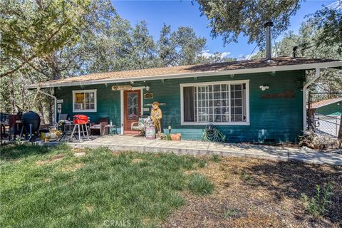 Photo of 9303 Stagecoach Lane, Lower Lake, CA 95457 (MLS # LC25164942) Photo of 9303 Stagecoach Lane, Lower Lake, CA 95457 (MLS # LC25164942)