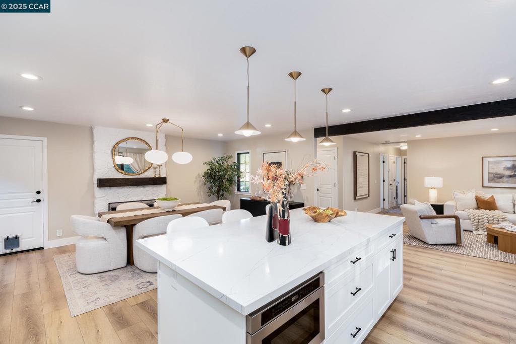 TWIN CREEK - Residential