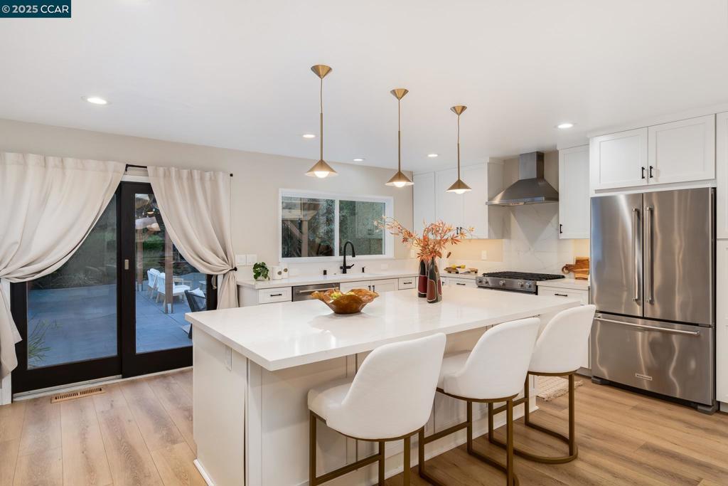 TWIN CREEK - Residential