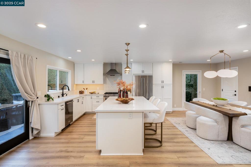TWIN CREEK - Residential
