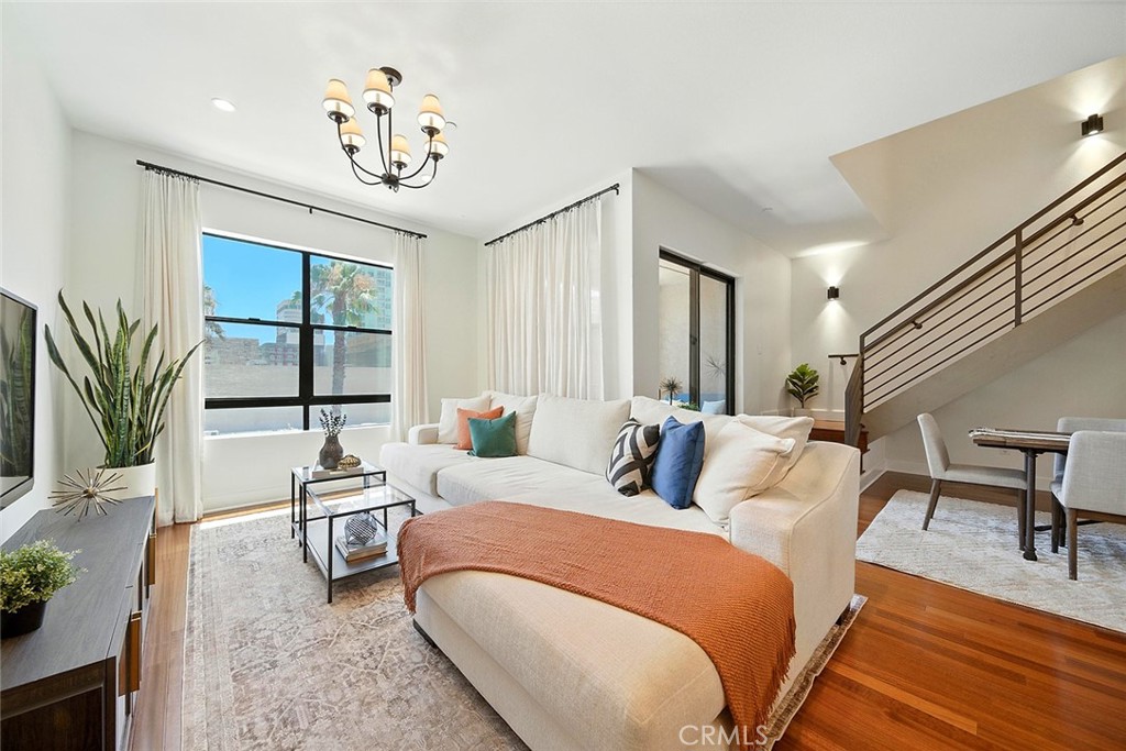 395 East 4th Street 39