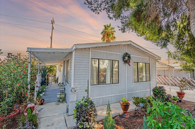 3017 Lake View Drive