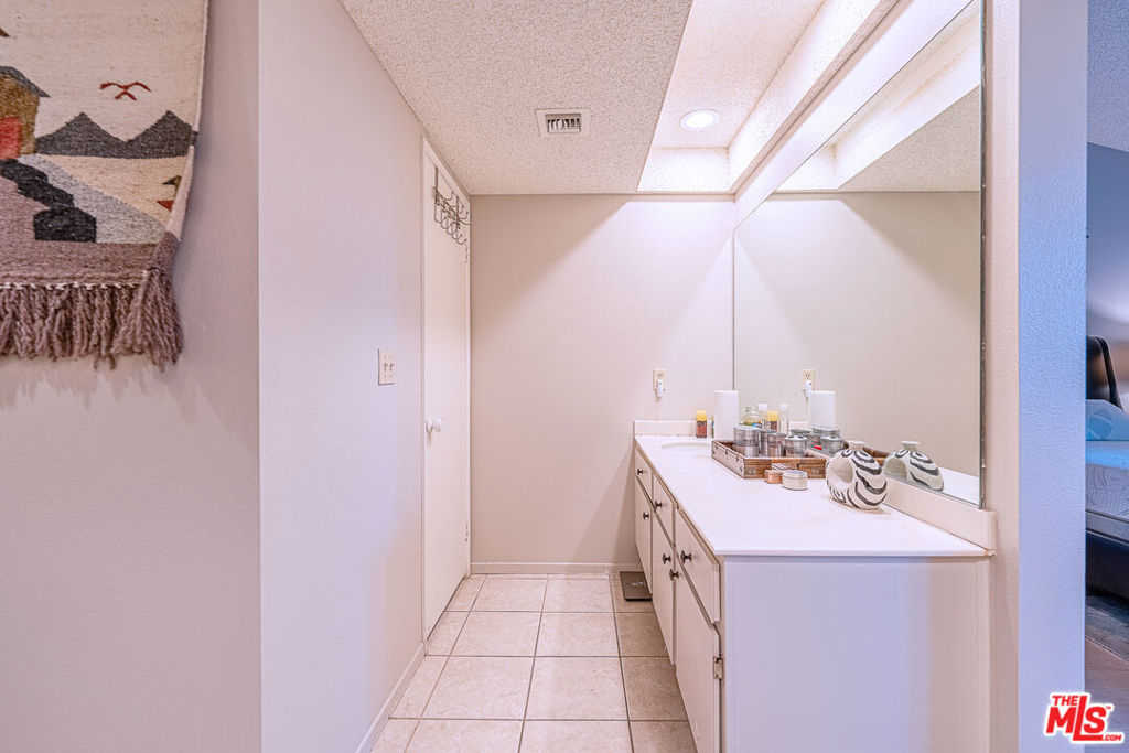 Canyon South 2 - Residential