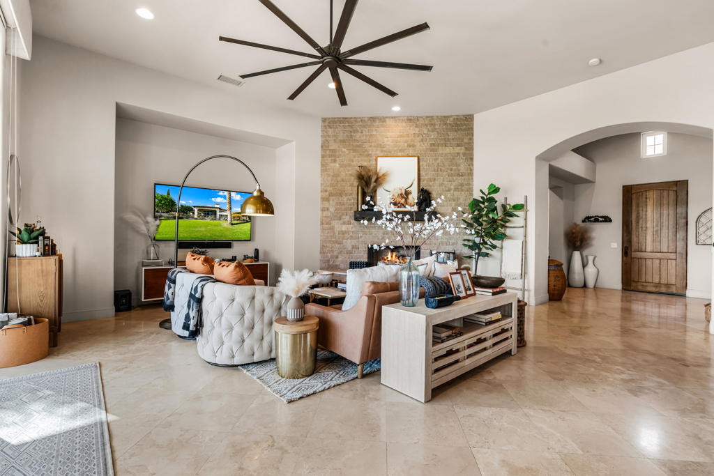 The Palms - Residential Lease