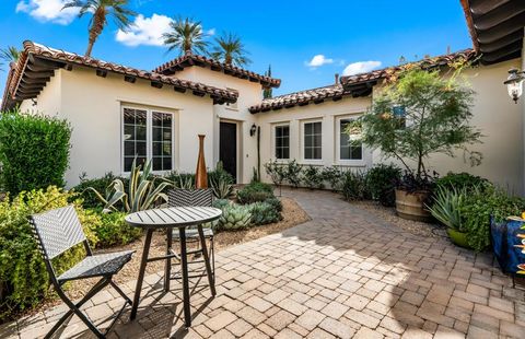 Photo of 56738 Palms Dr Drive, La Quinta, CA 92253 (MLS # 219133514DA)