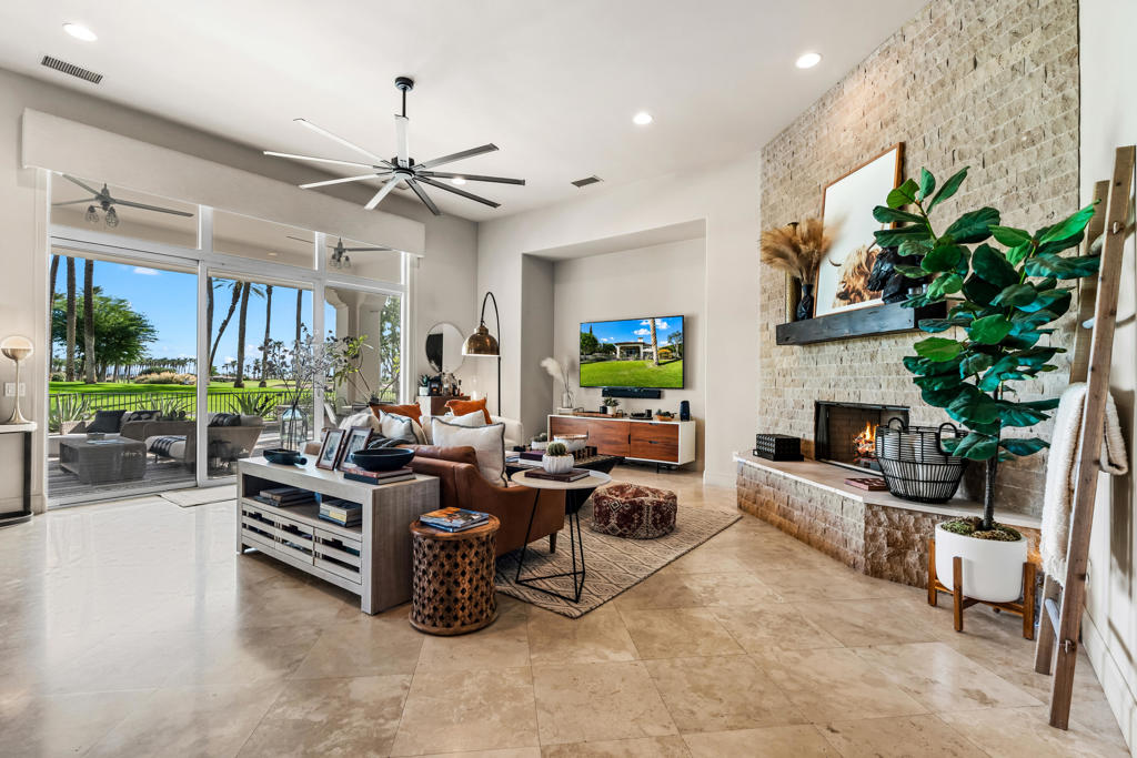 The Palms - Residential Lease