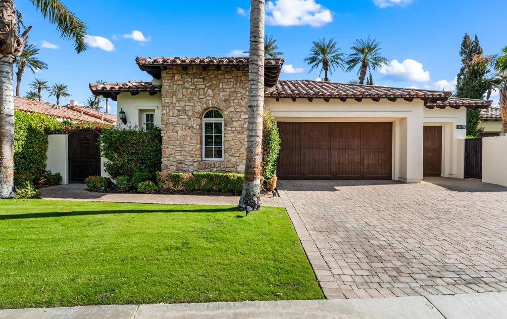 The Palms - Residential Lease
