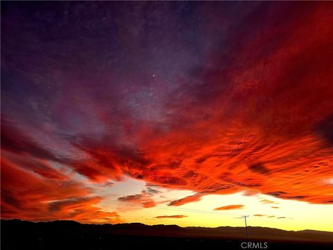 Photo of 6018 La Buena Tierra, 29 Palms, CA 92277 (MLS # JT26029783)