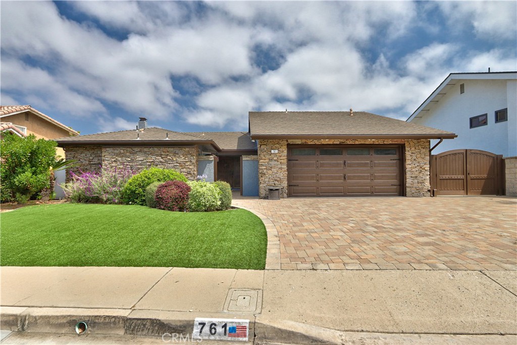 761 Calle Vallarta