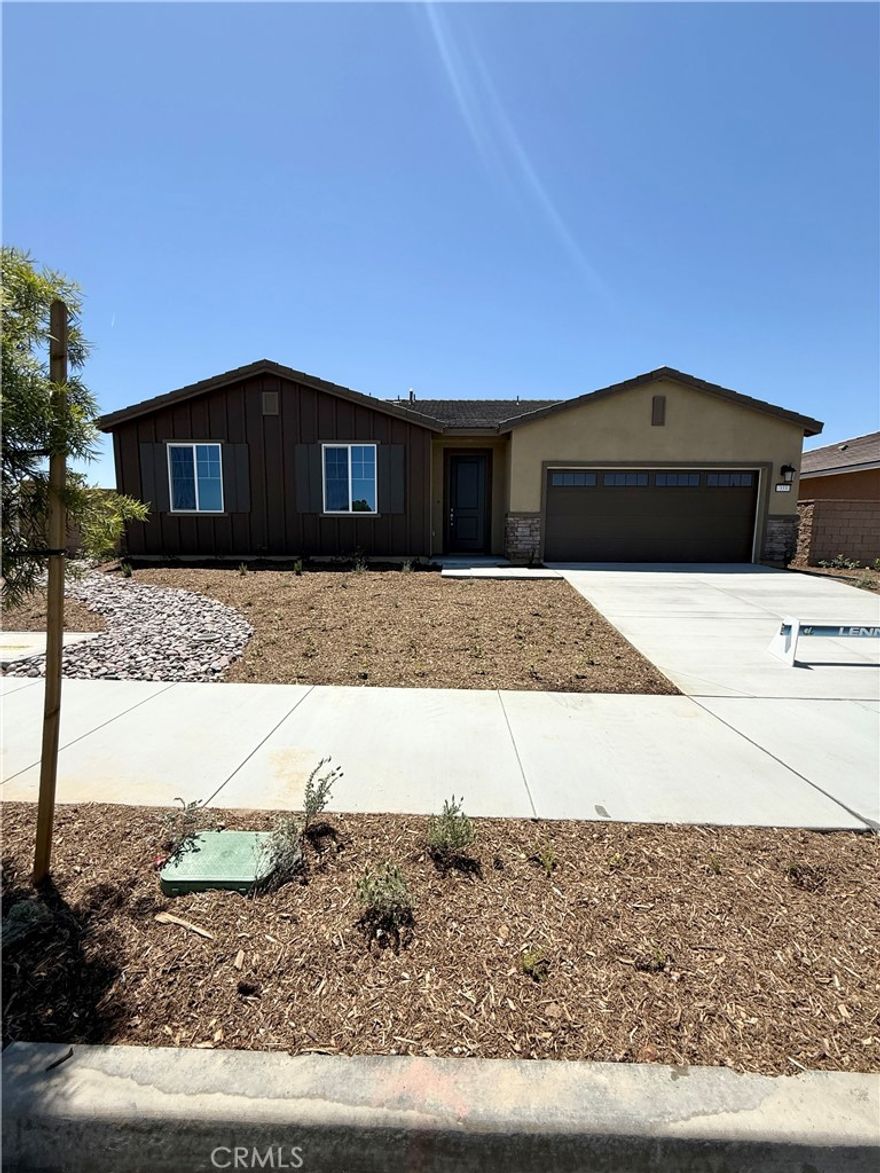 Single story Brand new house with 4 bedrooms and 2 bathrooms. Built 2025. With Big quartz  island and all white cabinets.Home with Solar, and with back up Tesla Battery. Big Backyard. Located in a corner lot. No neighbors infant with good mountain view. Close to 215 and 15 Freeway.