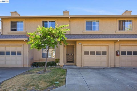 Photo of 847 W Sunset Blvd BLVD #B, Hayward, CA 94541 (MLS # 41144817)