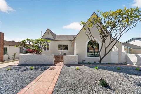 Photo of 4632 Abner St, Los Angeles, CA 90032 (MLS # CV26084704)