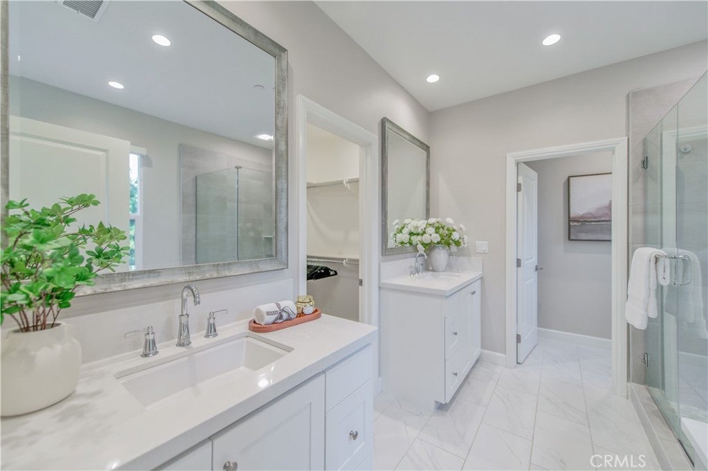 106 Fisher, Irvine CA 92620 - Photo 34