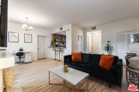 8500 Falmouth Avenue 3111 Playa Del Rey CA 90293