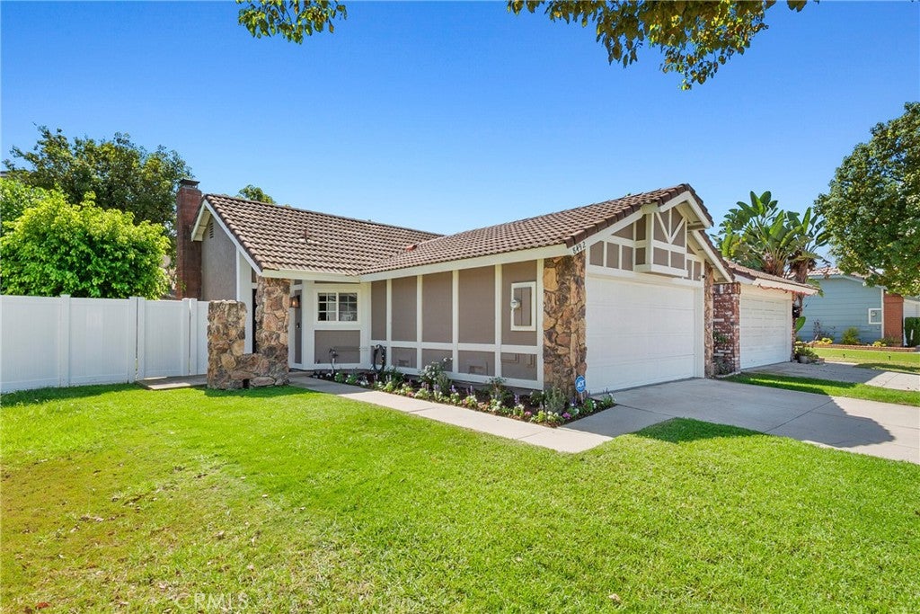8492 E Saratoga Street