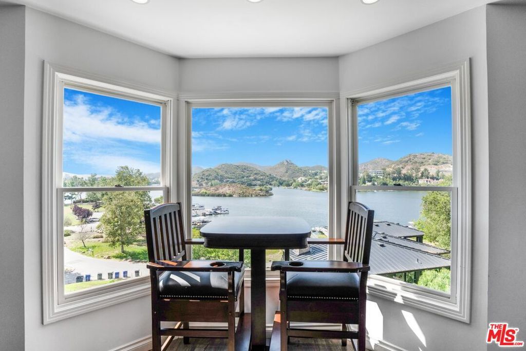 Photo of 351 Upper Lake Road, Westlake Village, CA 91361 (MLS # 25553131)