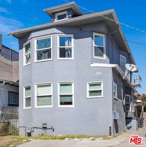 Photo of 532 25th Street, Oakland, CA 94612 (MLS # 26994045)