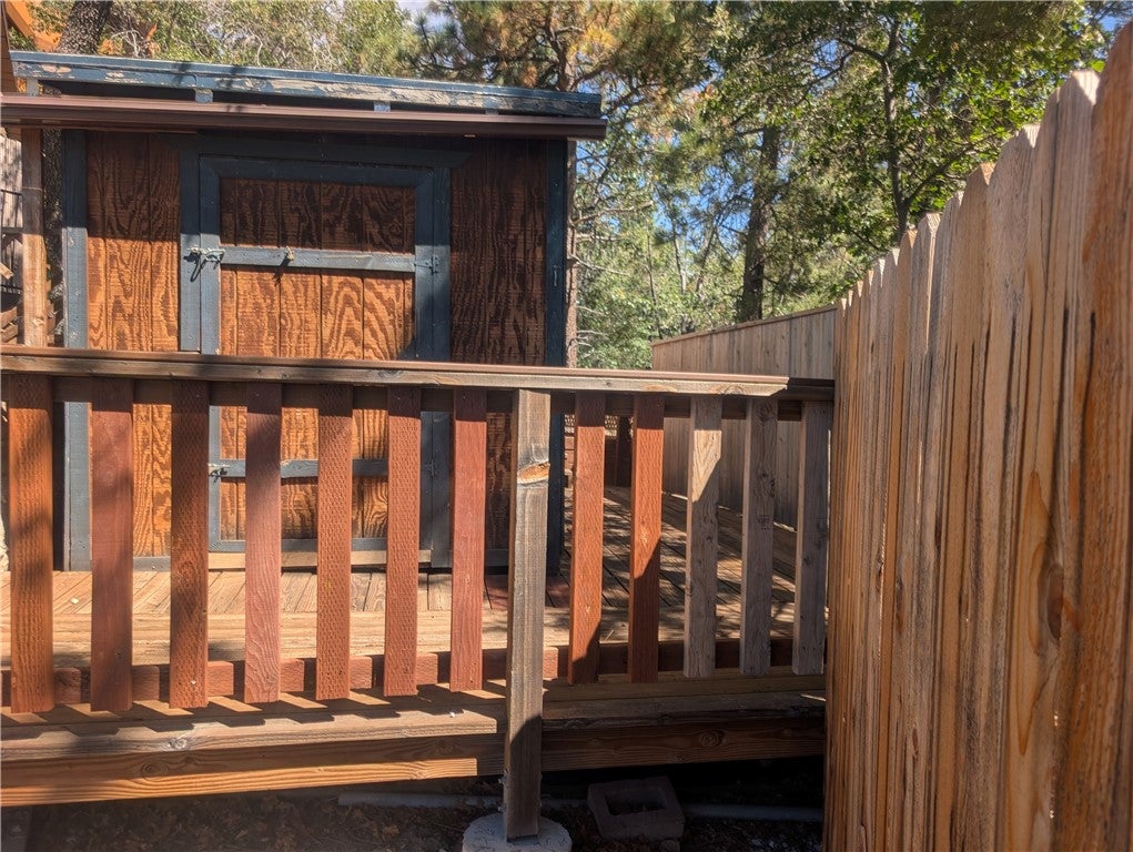 1137 Ridge