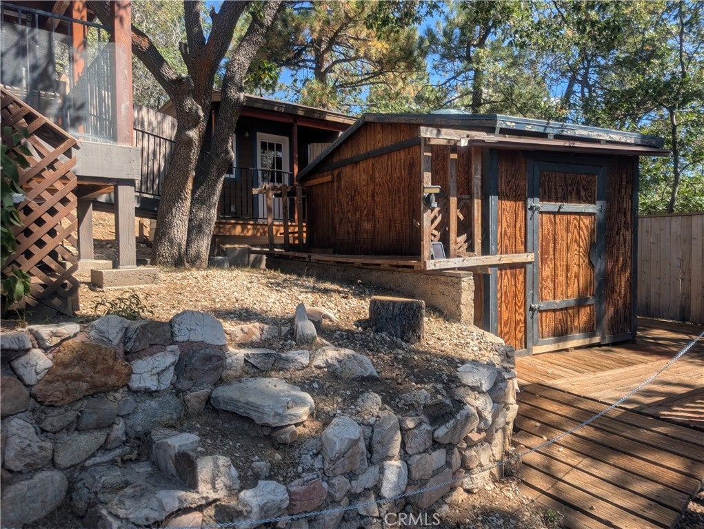 1137 Ridge