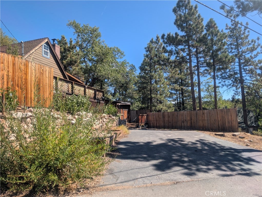 1137 Ridge