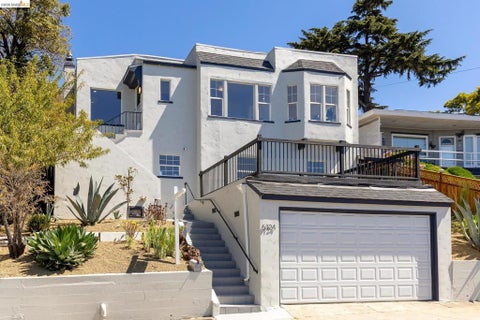 Photo of 6124 Laird Ave, Oakland, CA 94605 (MLS # 41146381)