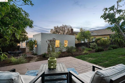 Photo of 6124 Laird Ave, Oakland, CA 94605 (MLS # 41146381)